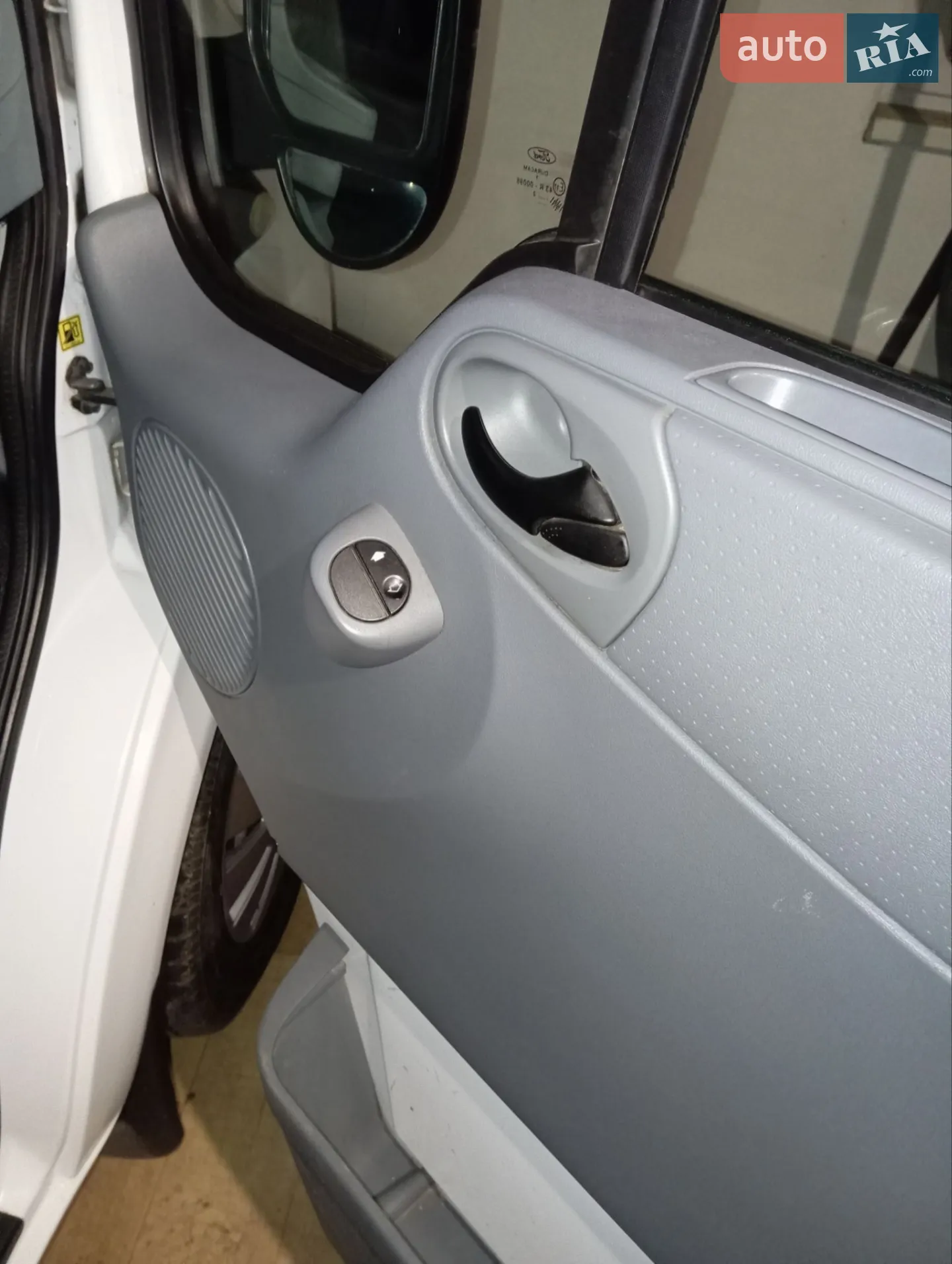 2012 Ford Transit Connect - мініатюра 8