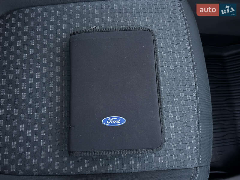 Вантажний фургон Ford Transit Connect 2020 в Ніжині