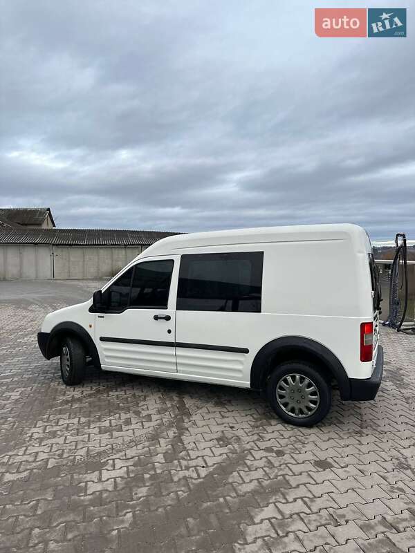 Минивэн Ford Transit Connect 2006 в Шумске