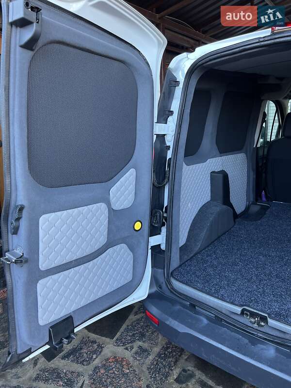 Вантажний фургон Ford Transit Connect 2013 в Житомирі