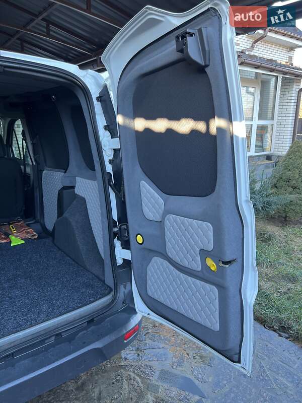 Вантажний фургон Ford Transit Connect 2013 в Житомирі