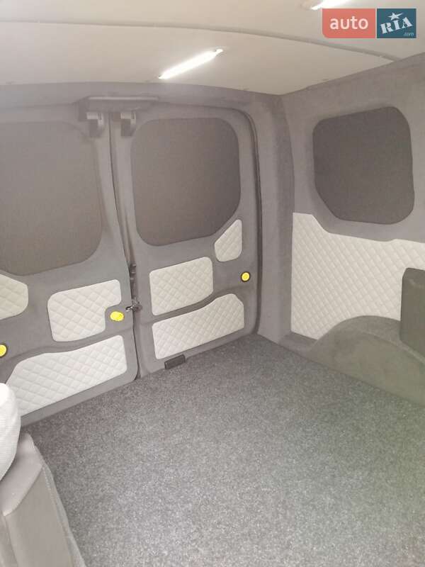 Вантажний фургон Ford Transit Connect 2013 в Житомирі