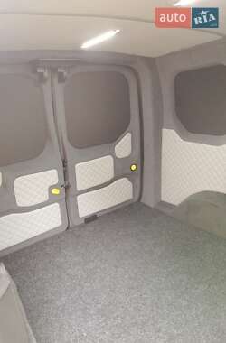 Грузовой фургон Ford Transit Connect 2013 в 