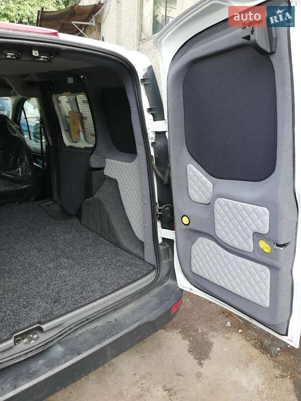 Вантажний фургон Ford Transit Connect 2013 в Житомирі