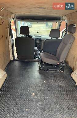 Грузовой фургон Ford Transit Connect 2005 в 
