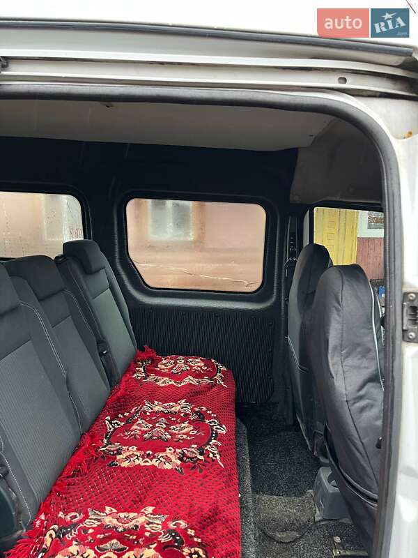 Мінівен Ford Transit Connect 2008 в Олевську