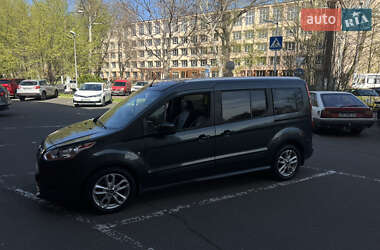 Минивэн Ford Transit Connect 2017 в 