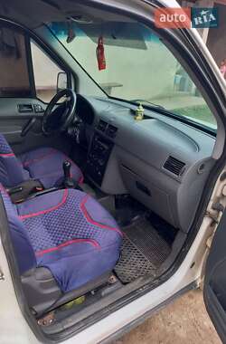 Мінівен Ford Transit Connect 2006 в 