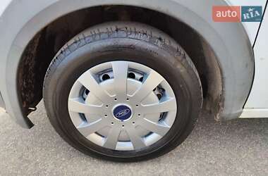 Грузовой фургон Ford Transit Connect 2009 в 
