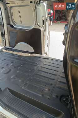 Грузовой фургон Ford Transit Connect 2016 в 