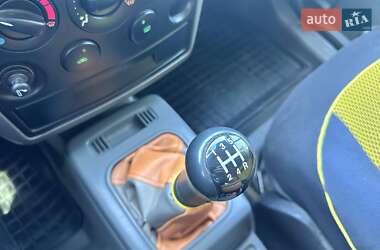 Грузовой фургон Ford Transit Connect 2005 в 