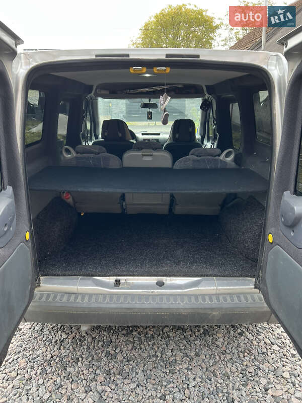 Мінівен Ford Transit Connect 2006 в Городку