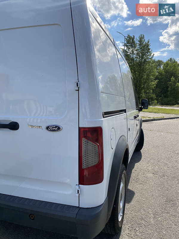 Вантажний фургон Ford Transit Connect 2013 в Києві