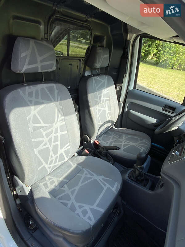 Вантажний фургон Ford Transit Connect 2013 в Києві