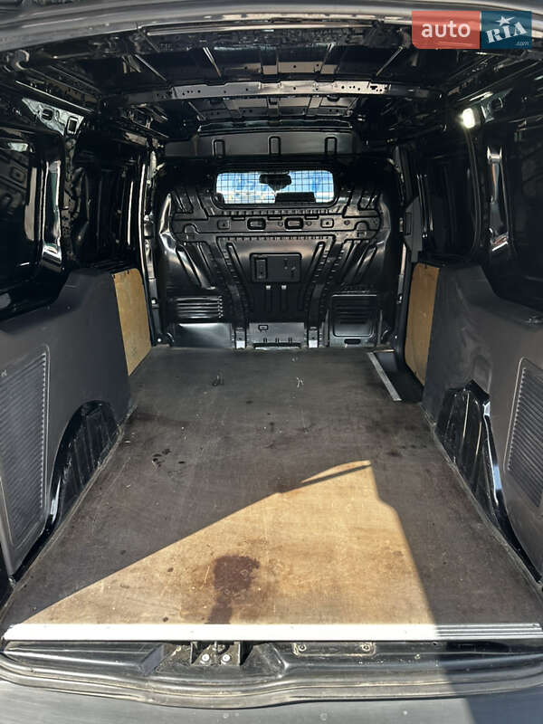 Грузопассажирский фургон Ford Transit Connect 2015 в Харькове