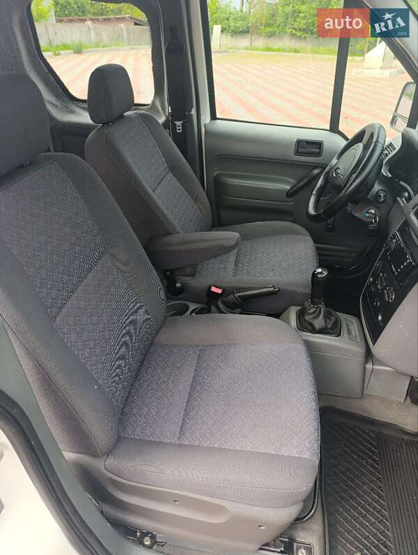Минивэн Ford Transit Connect 2004 в Белой Церкви фото 9 Минивэн Ford Transit Connect 2004 в Белой Церкви