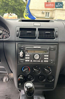 Минивэн Ford Transit Connect 2006 в 