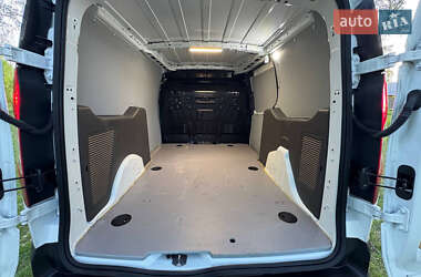 Грузовой фургон Ford Transit Connect 2020 в 