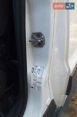 Вантажний фургон Ford Transit Connect 2015 в 