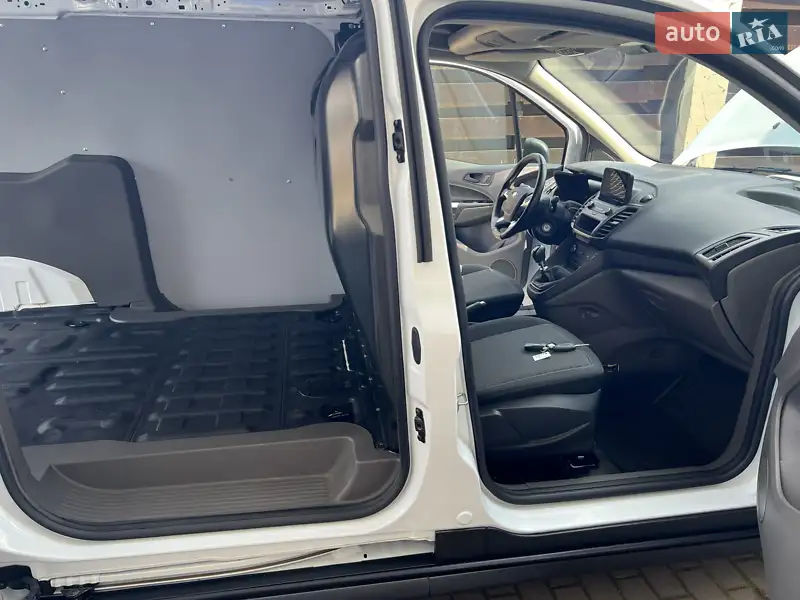 Грузовой фургон Ford Transit Connect 2021 в 
