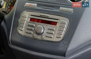 Грузопассажирский фургон Ford Transit Connect 2010 в 