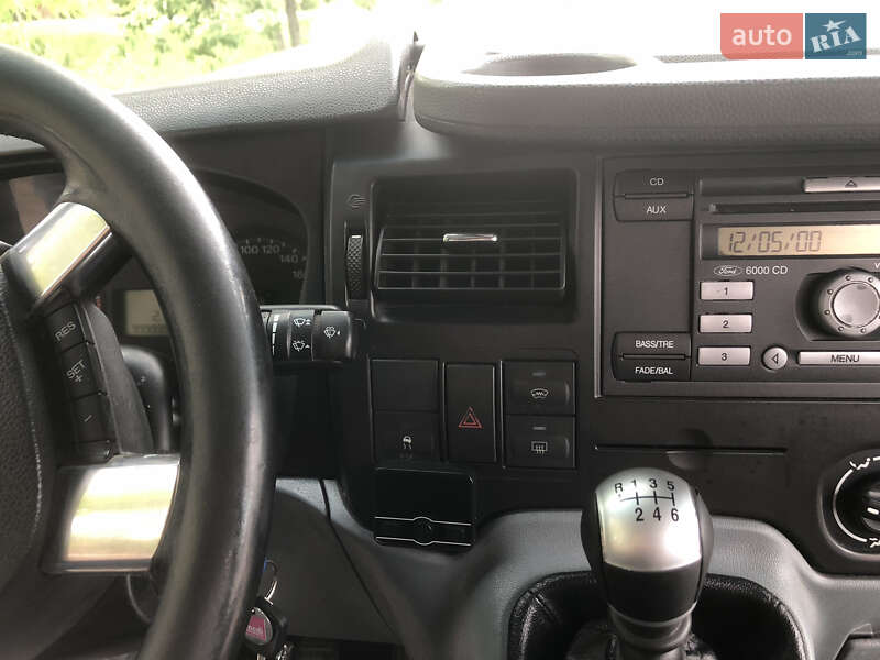 Мінівен Ford Transit Connect 2013 в Рівному