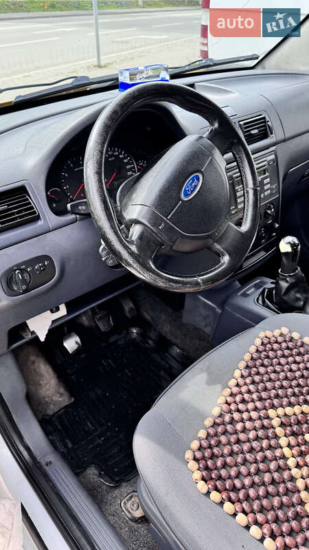 Мінівен Ford Transit Connect 2009 в Чернівцях фото 11 Мінівен Ford Transit Connect 2009 в Чернівцях