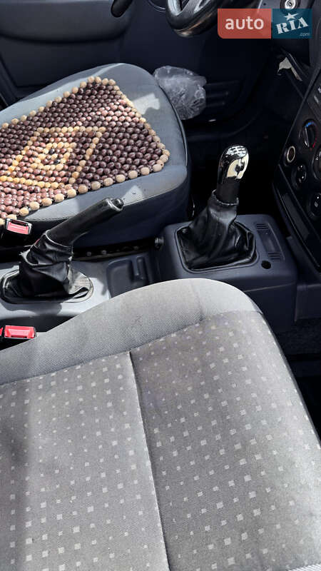 Мінівен Ford Transit Connect 2009 в Чернівцях фото 22 Мінівен Ford Transit Connect 2009 в Чернівцях