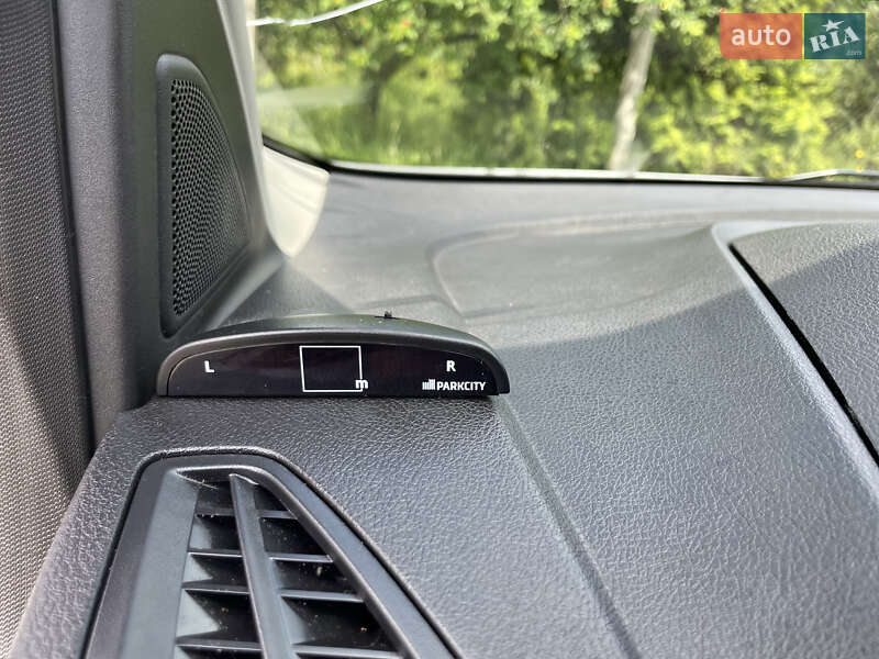 Вантажний фургон Ford Transit Connect 2016 в Львові фото 37 Вантажний фургон Ford Transit Connect 2016 в Львові