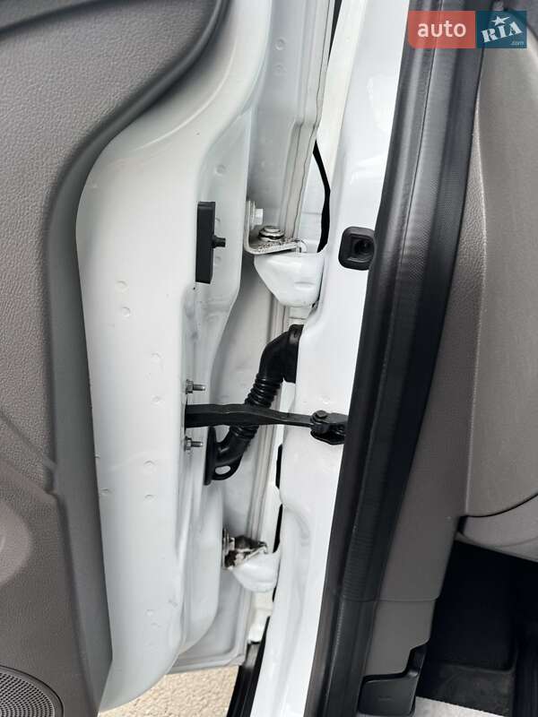 Грузовой фургон Ford Transit Connect 2020 в Луцке