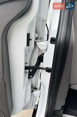 Вантажний фургон Ford Transit Connect 2020 в 
