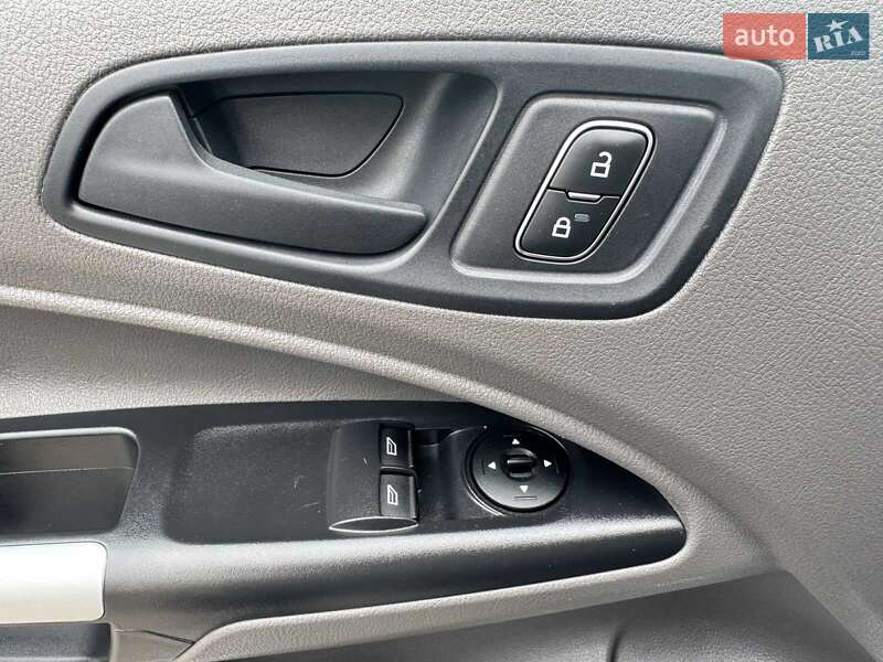 Грузовой фургон Ford Transit Connect 2020 в Луцке
