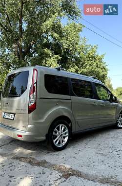 Минивэн Ford Transit Connect 2016 в 