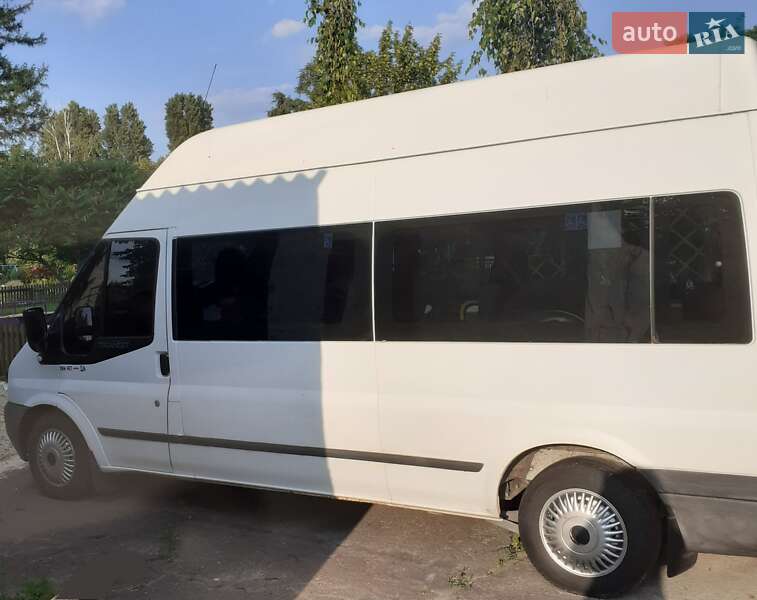 Минивэн Ford Transit Connect 2013 в 