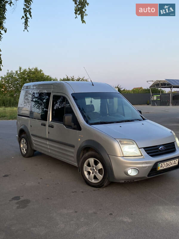 Вантажний фургон Ford Transit Connect 2010 в 