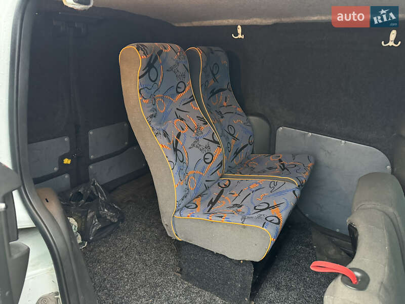 Грузовой фургон Ford Transit Connect 2016 в Сумах фото 31 Грузовой фургон Ford Transit Connect 2016 в Сумах