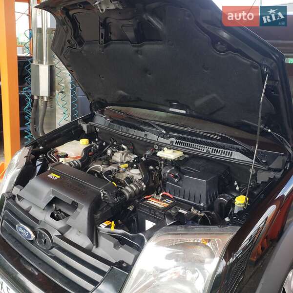 Грузовой фургон Ford Transit Connect 2013 в Харькове