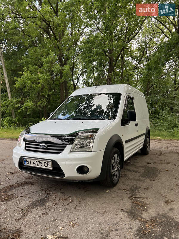 Вантажний фургон Ford Transit Connect 2012 в Лубнах