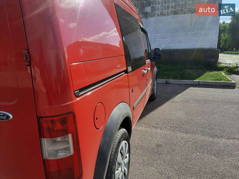 Минивэн Ford Transit Connect 2007 в Олевске