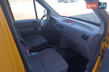 Грузовой фургон Ford Transit Connect 2004 в 