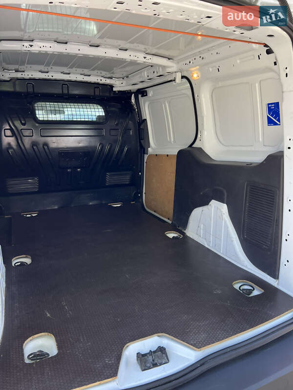 Вантажний фургон Ford Transit Connect 2015 в Одесі