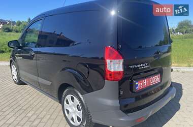 Грузовой фургон Ford Transit Connect 2022 в 