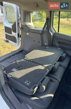 Минивэн Ford Transit Connect 2019 в 