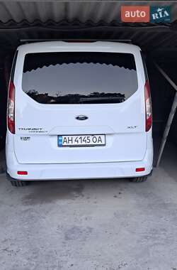 Мінівен Ford Transit Connect 2015 в 