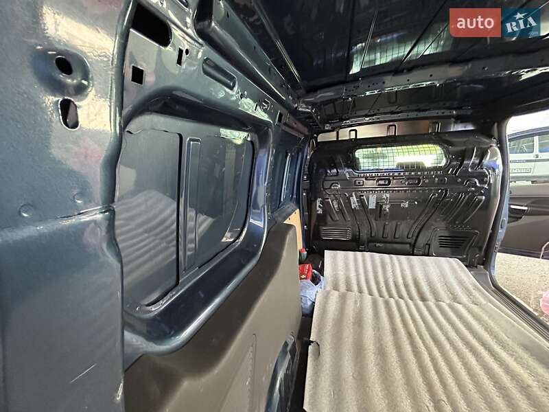 Вантажний фургон Ford Transit Connect 2019 в Івано-Франківську