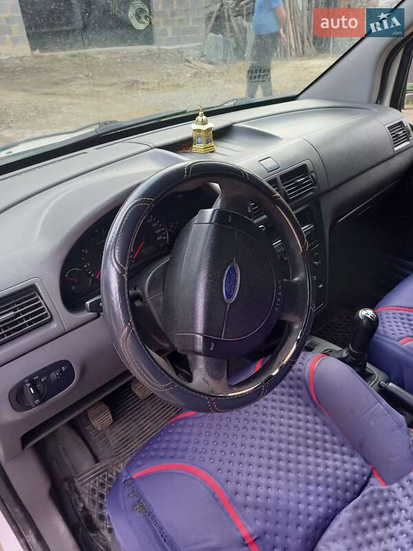 Минивэн Ford Transit Connect 2006 в Калуше