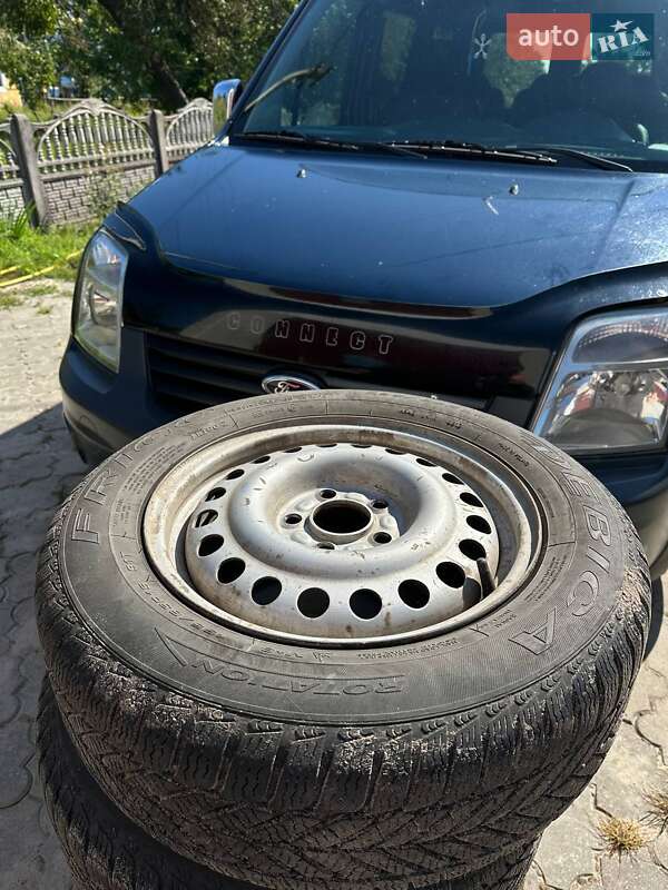Мінівен Ford Transit Connect 2011 в Камені-Каширському