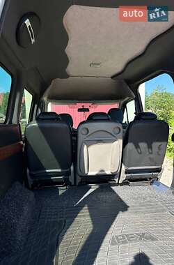 Минивэн Ford Transit Connect 2011 в 