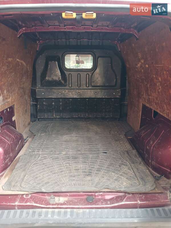 Вантажний фургон Ford Transit Connect 2003 в Івано-Франківську