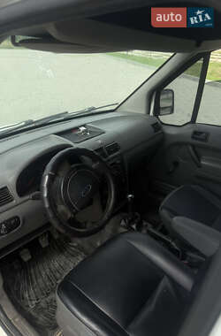Грузовой фургон Ford Transit Connect 2005 в 